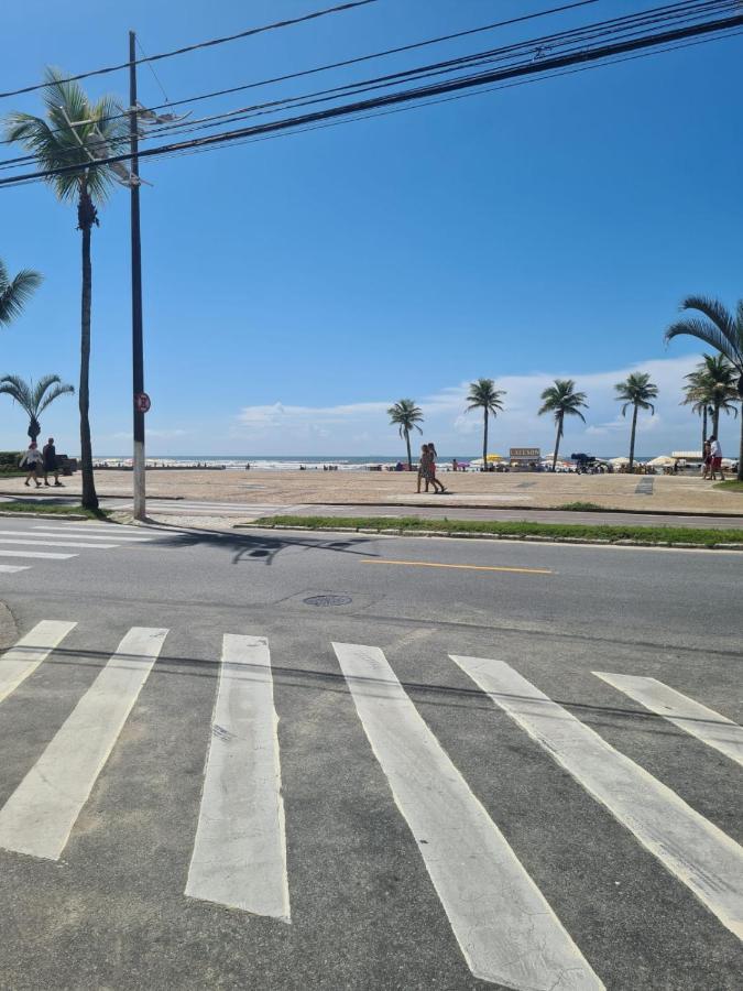 Kitnet Praia Grande Ocian 50 M Da Praia Exterior foto